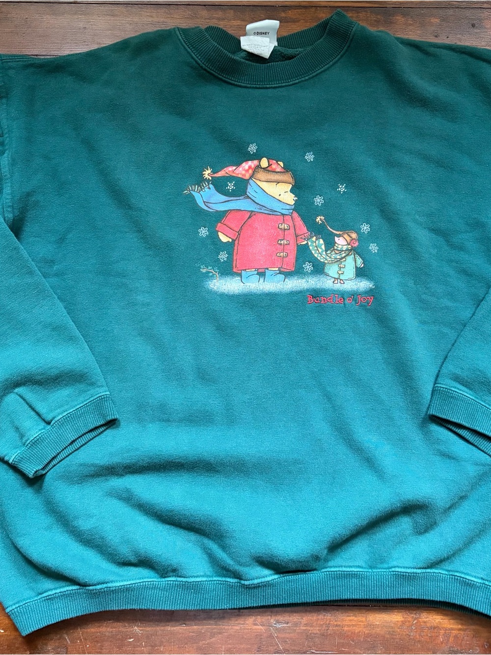 Vintage Disney Store Winnie the Pooh “Bundle O’ Joy” Crewneck Sweatshirt Green - Picture 2 of 7